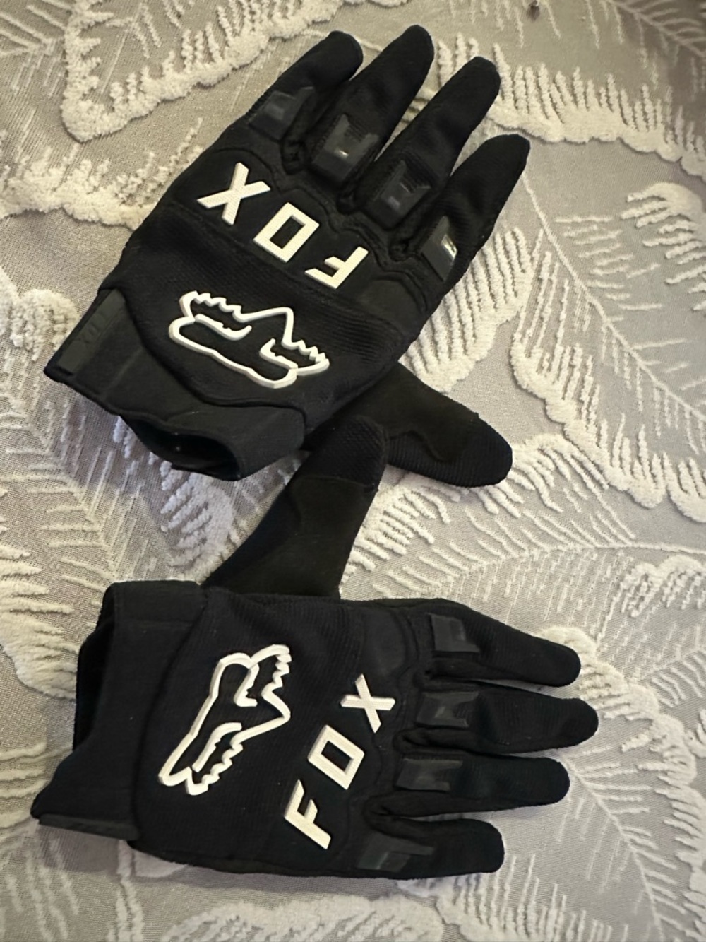 Fox Black Gloves with White Logo - Unisex Riding Gloves